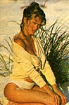 "LA MAS LINDAS..." 1 zoomed - arg. Para Ti 19.10.87 #3406 by Gilles Bensimon