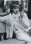 "PARIS TRICOTS..." 7 - french VOGUE 10-1983 # 640 by Albert Watson