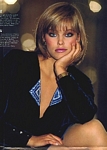 "RENDEZ-VOUS" 6 - french VOGUE 08-1983 no. 638 by Albert Watson