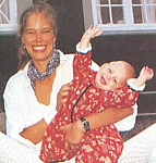 danish BILLED BLADET 15. Dec. 1994 - with baby Ulrikke outside