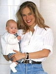 U.K. HELLO 2. Mar. 1993 - with baby Ulrikike on arms both smile